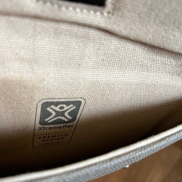 ExtremeMac Vintage Canvas Ipad Sleeve - Picture 6 of 8